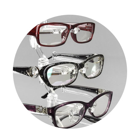 Fashionable & Functional Glasses in Minnesota