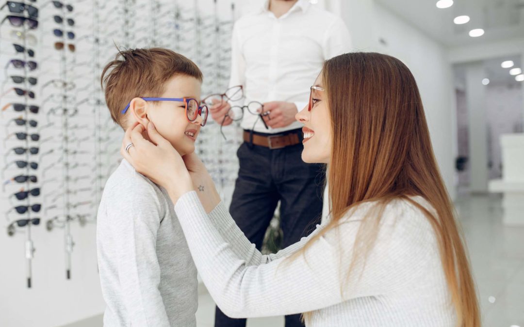 Four Tips for Choosing Eyewear for Your Child