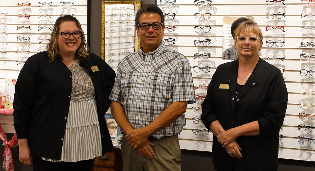 header Eyeglasses and Lenses in Minnesota and Wisconsin